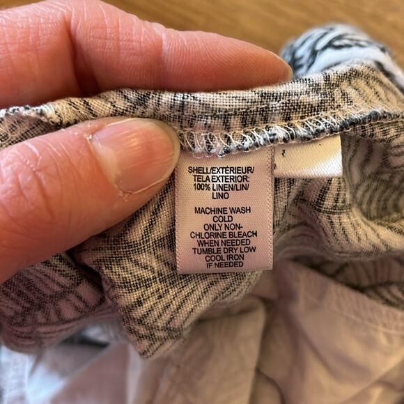 Loft 100% Linen Marisa Palm Leaf Print 4” Shorts Size 14 Black White - Picture 5 of 8